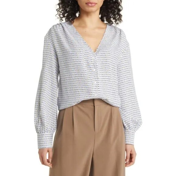 💕NORDSTROM💕 Geometric Print Button Down Blouse ~ White Tan Black Medium M NWT - Picture 1 of 11